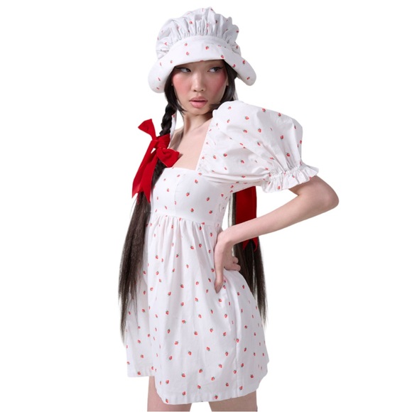 Selkie Pants - Selkie White Strawberry La Fraise Bunny Romper US L